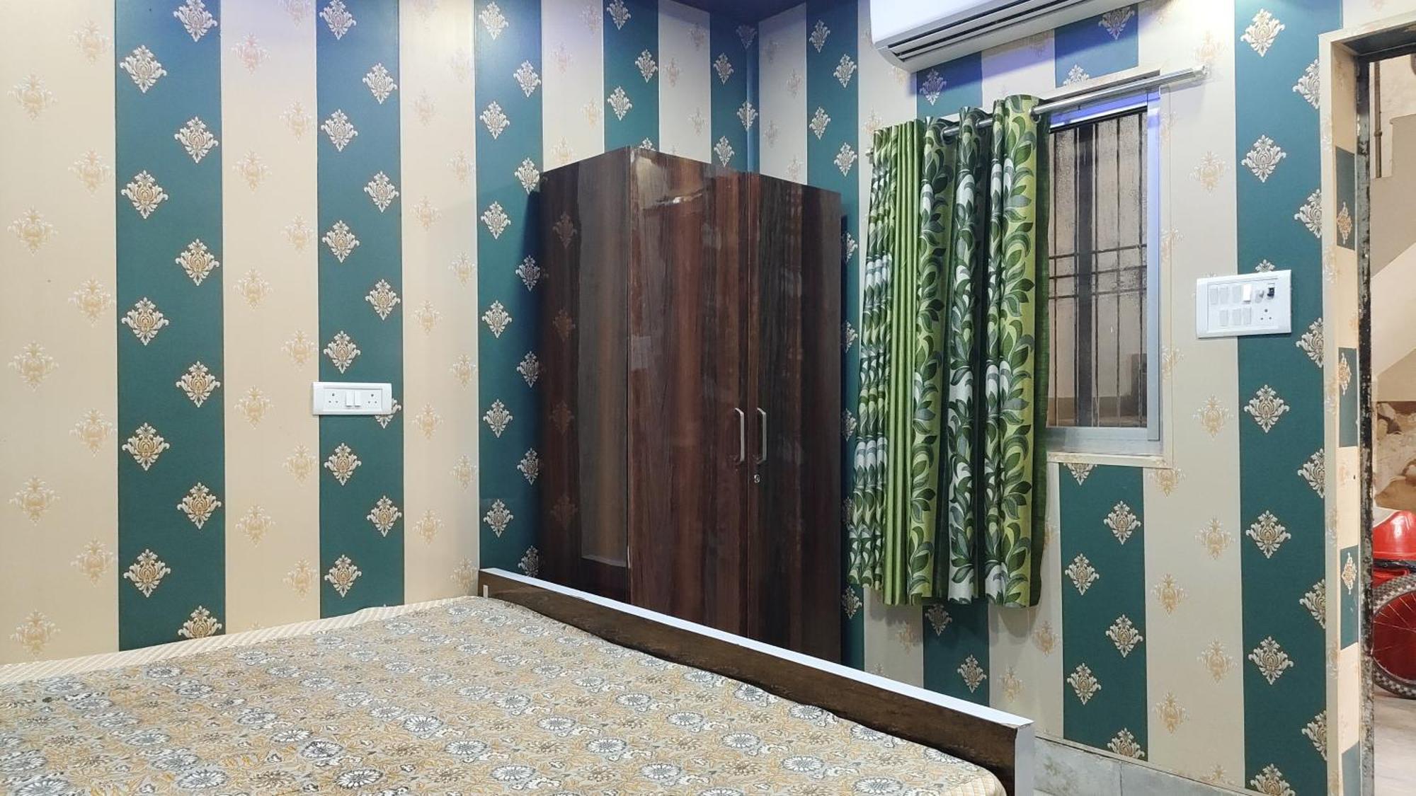 Hotel Raju Homestay Ayodhya 150 Meters From Shree Ram Janmbhoomi Temple 200 Meters From Ayodhya Dham Railway Station Exterior photo